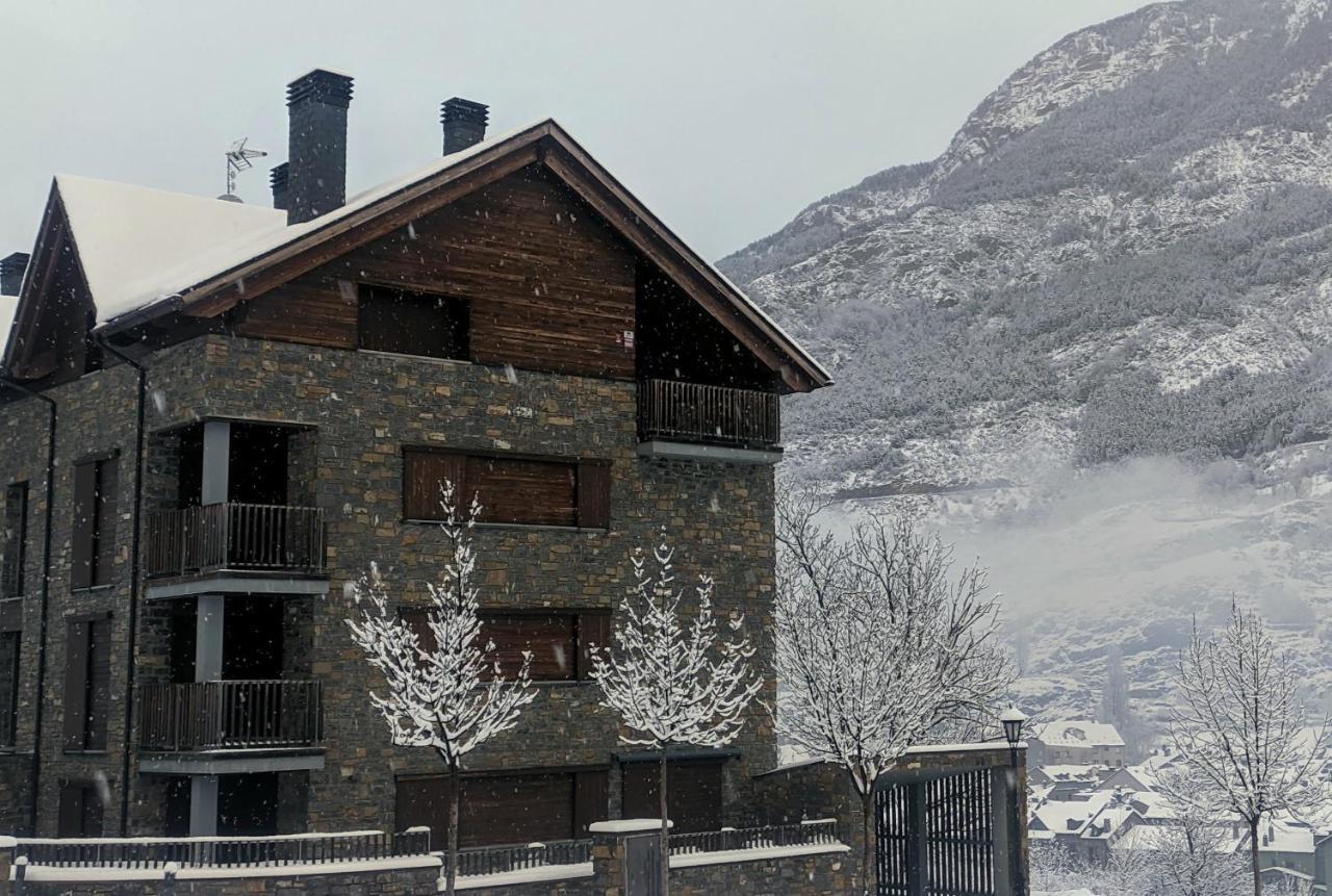 Pleta Del Mon Atico Daire Benasque Dış mekan fotoğraf